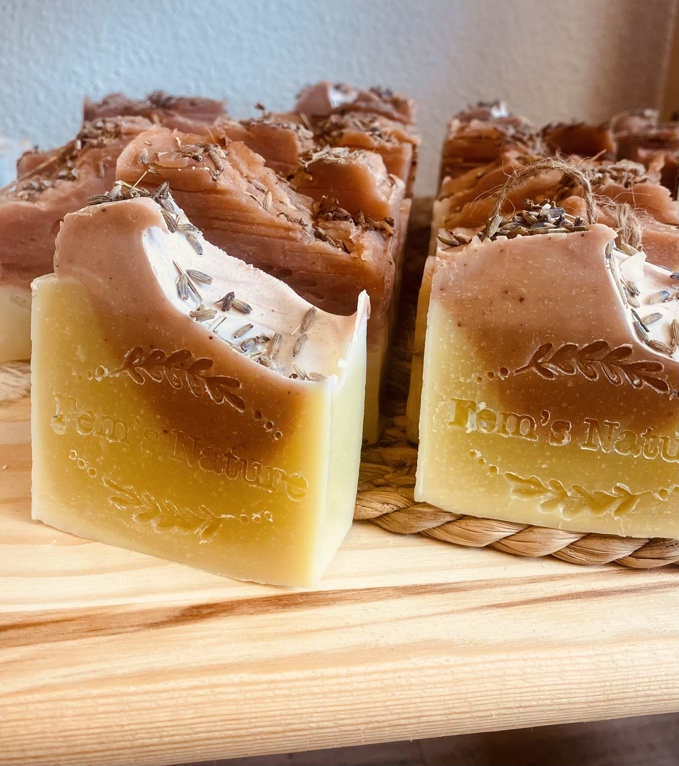 Pink lavender-Rustgevende lavendel bodyzeep